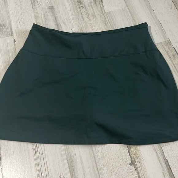Girlfriend Collective Moss Sport Skirt Size 4X - Picture 8 of 11